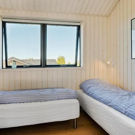 Lovely In With Sauna * Stege