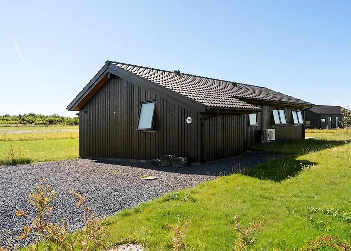 Lovely In With Sauna Stege